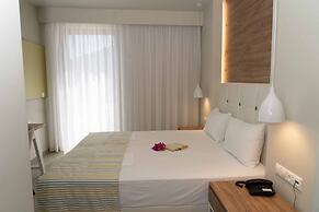Fevro Hotel