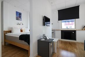 Port Hotel