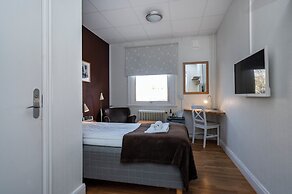 Port Hotel
