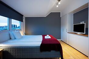 Port Hotel