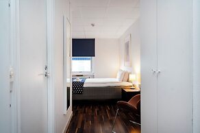 Port Hotel