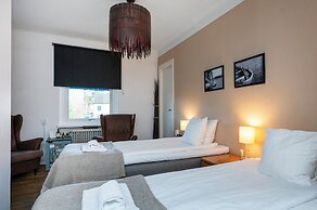 Port Hotel
