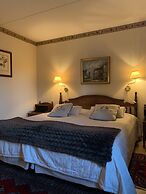 Nya Pallas Hotel