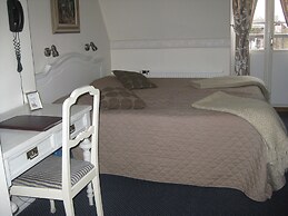 Nya Pallas Hotel