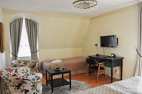 Nya Pallas Hotel