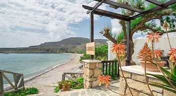 Coral Rooms