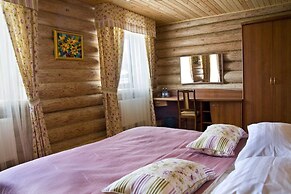 Svetliy Terem