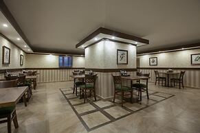 U Zolotykh Vorot Hotel