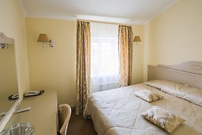 Rus Hotel