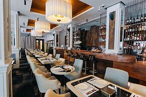Amur Hotel
