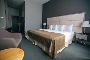 Amur Hotel