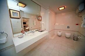 Amur Hotel