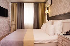 Ussuriysk Hotel