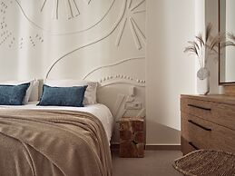 Windmill Bay Hotel