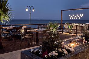 Windmill Bay Hotel