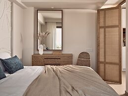 Windmill Bay Hotel