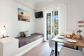 Balaris Apartments