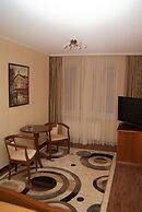 Hotel Pioner Lux