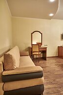 Hotel Pioner Lux