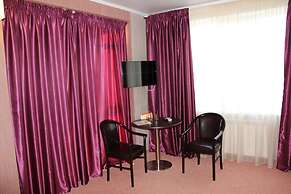 Hotel Pioner Lux