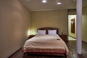 Hotel Pioner Lux
