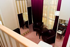 Hotel Pioner Lux