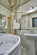 Hotel Pioner Lux