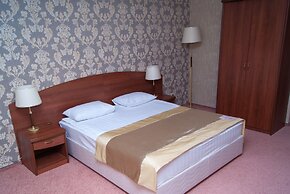 Hotel Pioner Lux