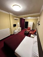 Mina 1 Hotel