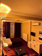 Mina 1 Hotel