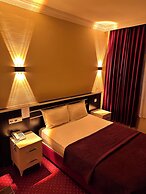 Mina 1 Hotel
