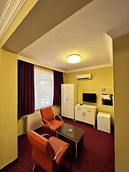 Mina 1 Hotel
