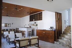 Anthousa Hotel