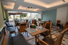 Morfeas Hotel