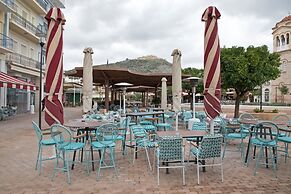 Morfeas Hotel