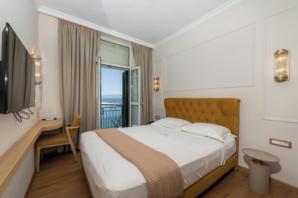 Aktaion City Hotel