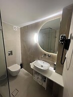Aktaion City Hotel