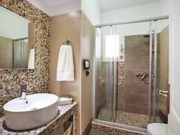Miland Suites