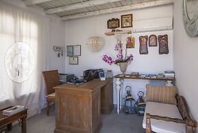 Miland Suites