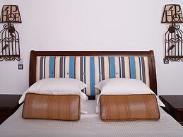 Miland Suites