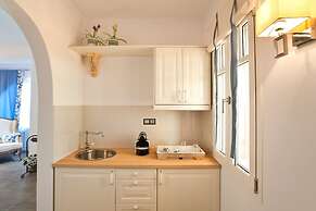 Miland Suites