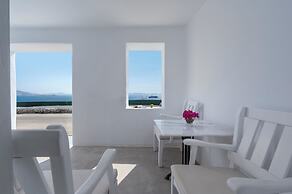Flaskos Luxury Suites