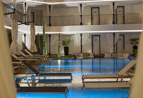 Mola Cunda Hotel
