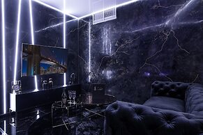 In The Sky - Sky Tower Apartments