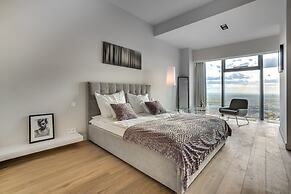 In The Sky - Sky Tower Apartments