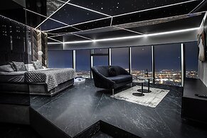 In The Sky - Sky Tower Apartments