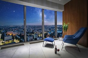 In The Sky - Sky Tower Apartments