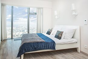 In The Sky - Sky Tower Apartments