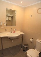 Mimosa Suites