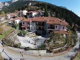 Kroupi Hotel